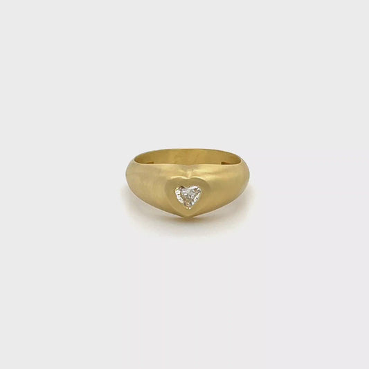 Diamond Heart  in 18K yellow gold ring